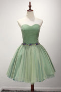 Abito da ballo corto a cuore verde in tulle, con perline, a gonna a palloncino  PG140