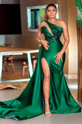 Langes One-Shoulder-Abendkleid im Meerjungfrauenstil aus Satin mit Schlitz