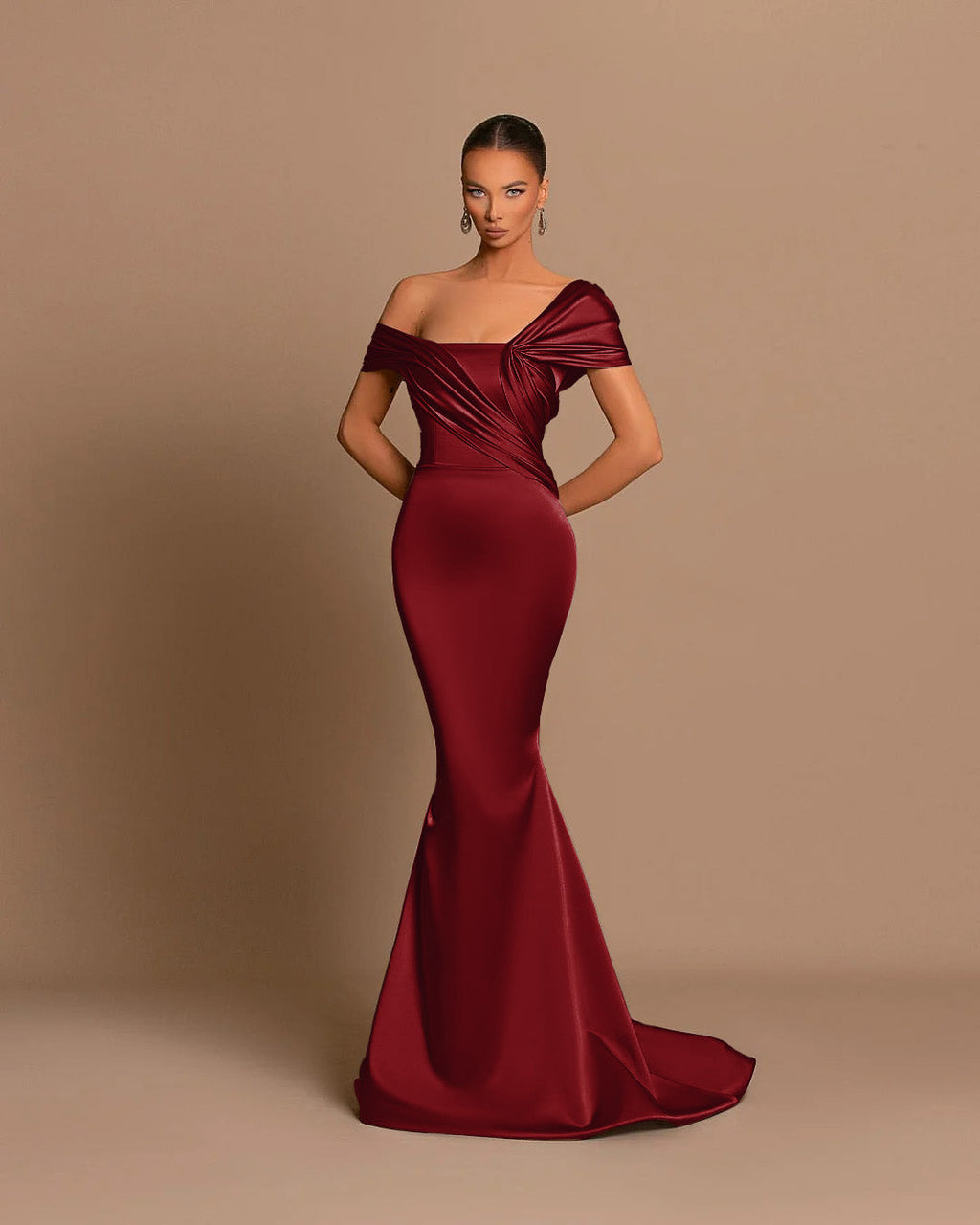 Vestidos de noite compridos em cetim azul royal com decote em V e decote em V, estilo sereia