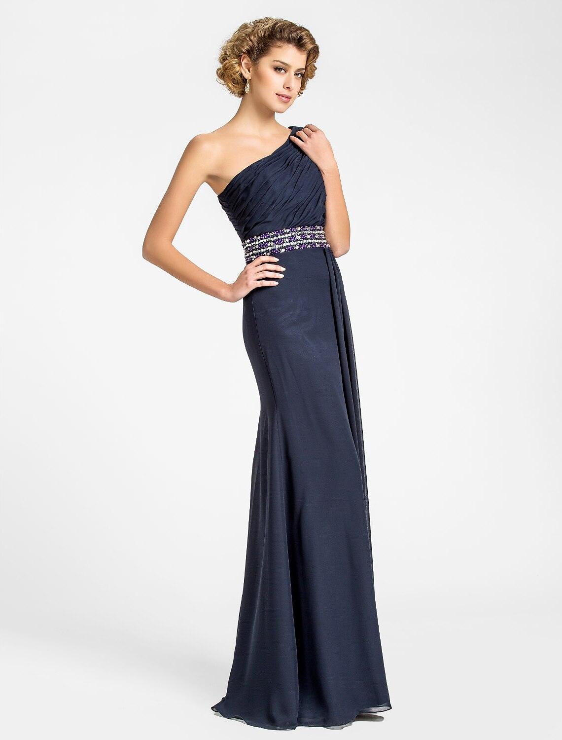 Vestido de mãe da noiva com bainha/coluna, brilhante e cintilante, um ombro só, comprido, chiffon, manga curta, com drapeado de missangas, drapeado lateral