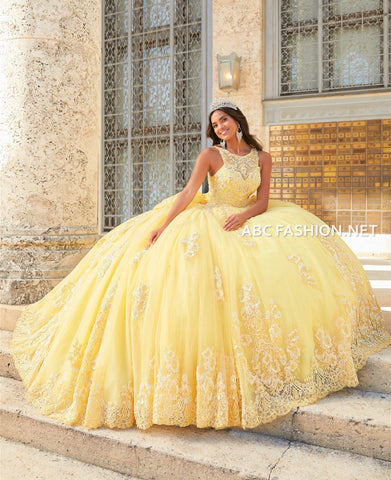Vestido de quinceanera com alças e cauda da House of Wu 26032T