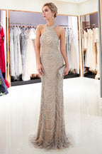 Neckholder-ärmelloses langes Meerjungfrau-Abendkleid mit Paillettenmuster