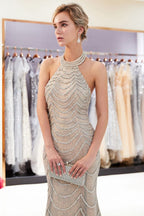 Neckholder-ärmelloses langes Meerjungfrau-Abendkleid mit Paillettenmuster