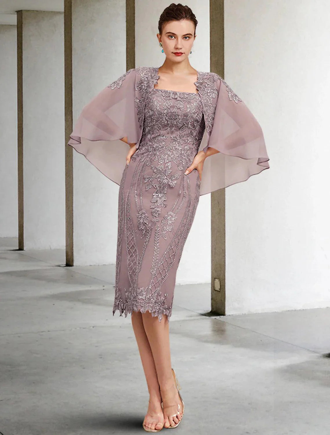 Vestido mãe da noiva com bainha/coluna, vintage, elegante, decote quadrado, comprimento até ao joelho, chiffon, renda, sem mangas, com aplicações