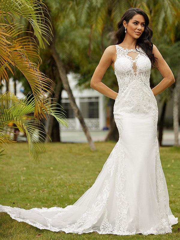Abito da Sposa in Crepe Elasticizzato con Scollo a V Senza Maniche, Strascico Cattedrale e Pizzo a Fodera/Colonna