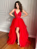 Vestido de noche largo formal rojo estilo princesa asimétrico con escote en V de tul y encaje