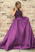 Vestido de baile comprido roxo com gola alta e contas elegantes para baile júnior PG839