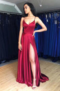 Vestido de fiesta formal sencillo en satén color burdeos con corte en A y abertura PM227