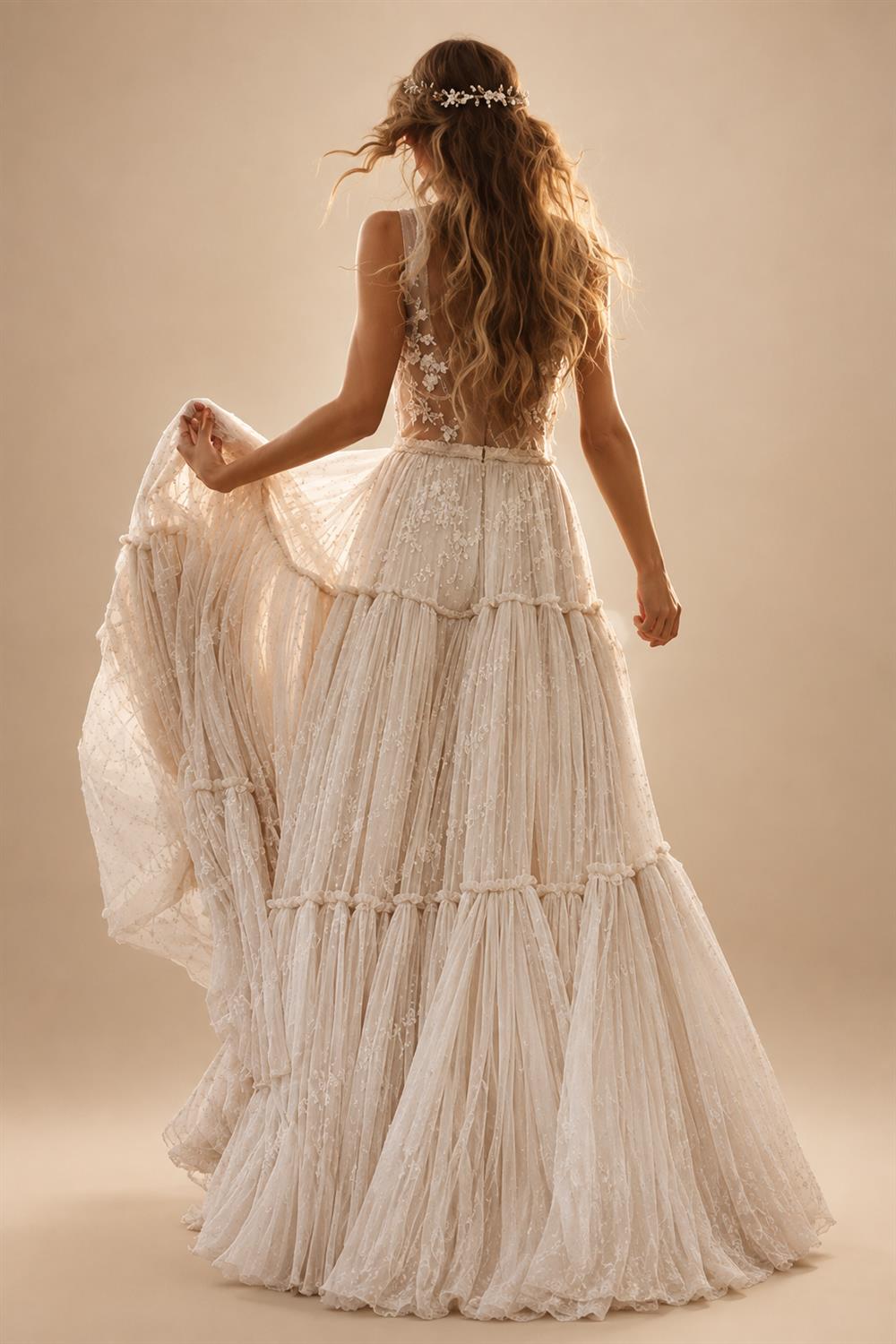 Boho Hippie Wedding Dress Sleeveless V Neck Chic Styl Whimsical Ruched Skirt Tulle Bridal Gowns Robe de mariee