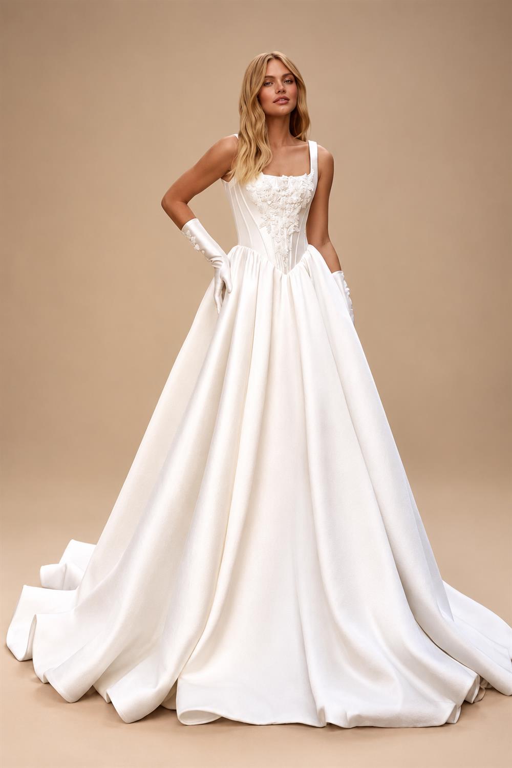 Satin Wedding Dresses Spaghetti Straps Appliques Bride Gown Draped A-Line Bridal Gown Robes de Soriee Customized