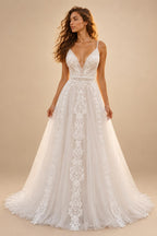 Boho Lace Tulle A-Line Wedding Dress with V-Neck Spaghetti Straps Low Back Romantic Bridal Gown For Outdo Customized
