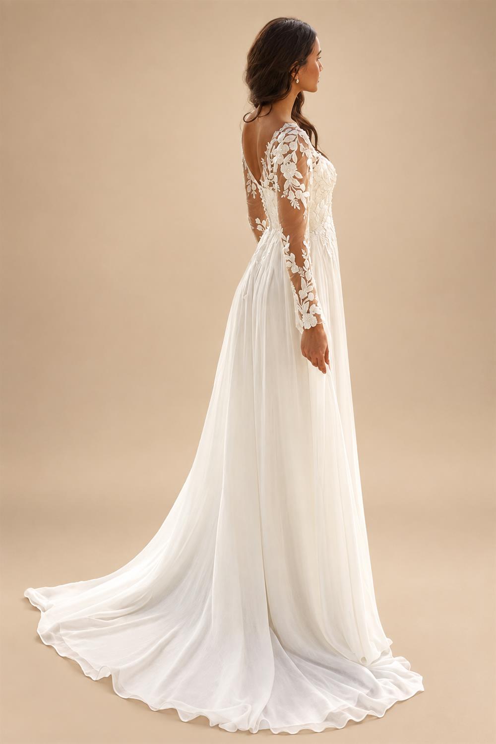 Boho Wedding Dress for Women Bride Long Sleeves V Neck Applique Chiffon Summer Beach Bridal Gown Customized