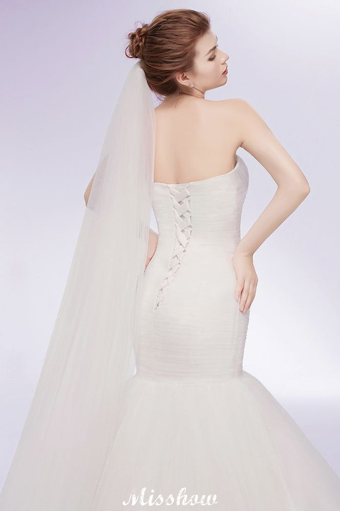 Elfenbein-Tüll-Süßherz-Schleppkleid ohne Träger mit Schnürung