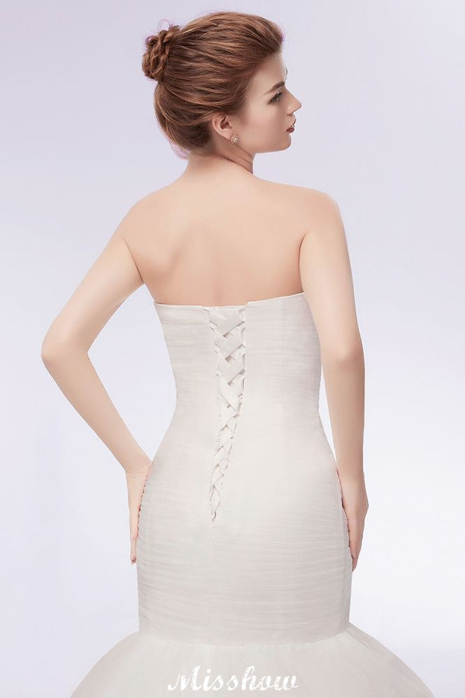 Elfenbein-Tüll-Süßherz-Schleppkleid ohne Träger mit Schnürung
