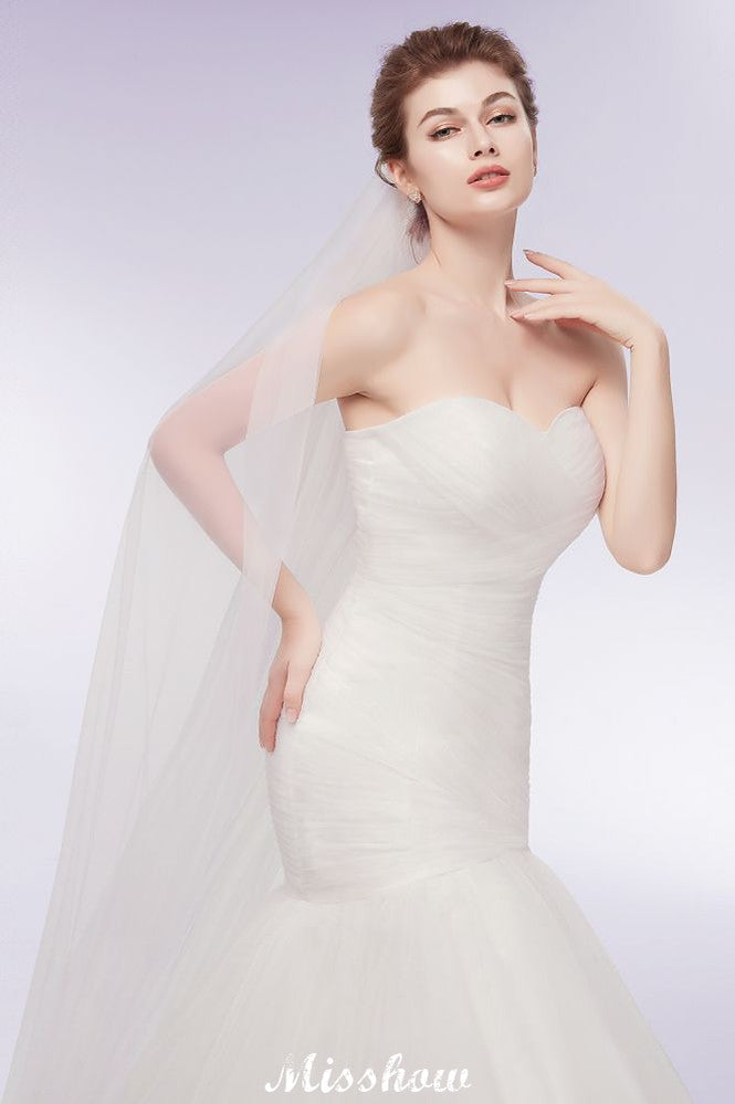 Elfenbein-Tüll-Süßherz-Schleppkleid ohne Träger mit Schnürung