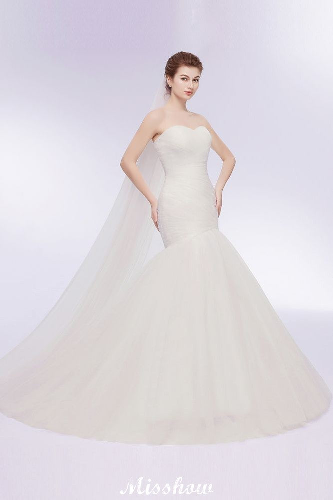 Elfenbein-Tüll-Süßherz-Schleppkleid ohne Träger mit Schnürung