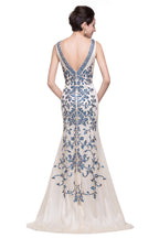 Elfenbein V-Ausschnitt Bodenlang Applikationen Meerjungfrau Abendkleider