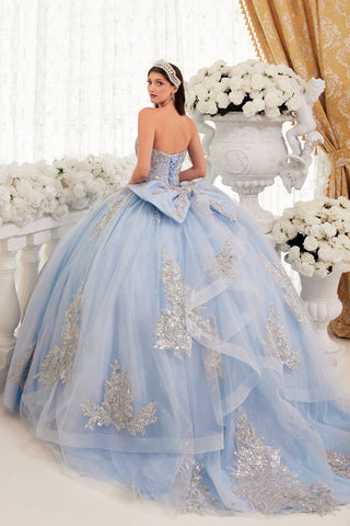 Trägerloses Ballkleid mit Spitzenapplikation von Ladivine 15715