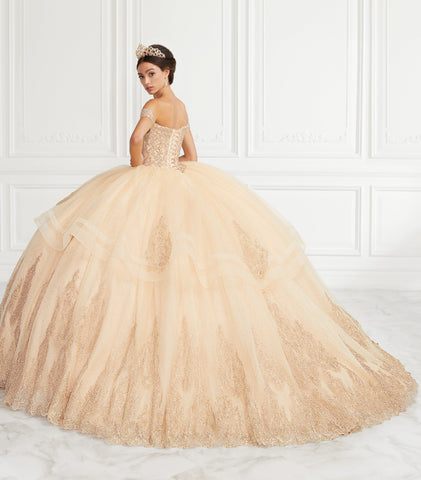 Vestido de quinceanera com aplicações de renda e decote em coração da House of Wu 26945