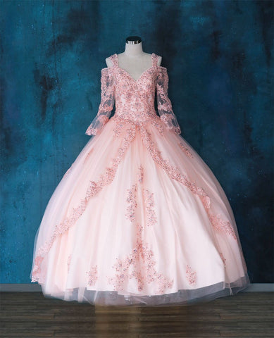 Quinceanera-Kleid mit Spitzen-Glockenärmeln von Calla KY70029