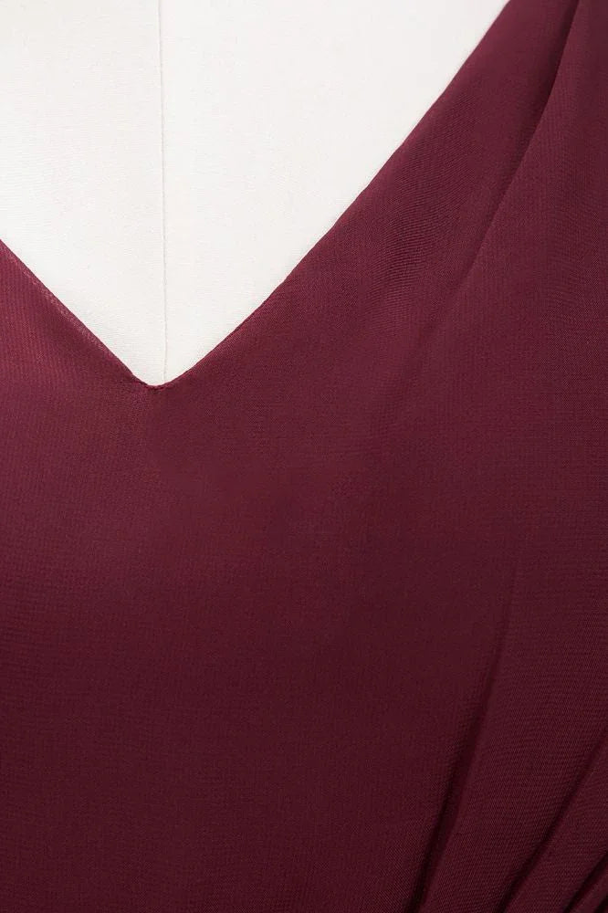 Spitze V-Ausschnitt Ärmelloses Mini-Brautjungfernkleid A-Line Chiffon Homecoming-Kleid