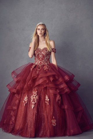 Mehrlagiges, schulterfreies Glitzer-Ballkleid von Juliet 1432