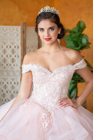 Mehrlagiges schulterfreies Quinceanera-Kleid von Calla KY018383