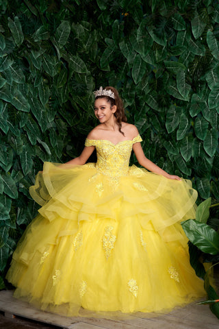 Mehrlagiges schulterfreies Quinceanera-Kleid von Calla KY018383