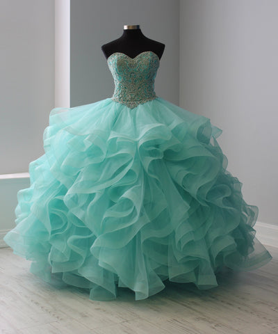 Mehrlagiges trägerloses Quinceanera-Kleid aus Tüll von House of Wu 26911