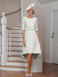 Zweiteiliges elegantes, asymmetrisches Satin-Kleid mit halblangen Ärmeln und kurzer Jacke und Kristallen