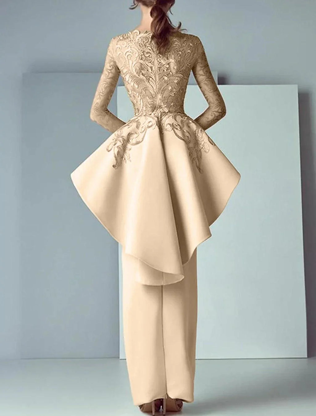 Vestido tubinho/coluna para mãe da noiva, festa formal para convidados de casamento, elegante, decote redondo, comprimento até ao chão, tecido elástico de renda, manga comprida com folhos e aplicações