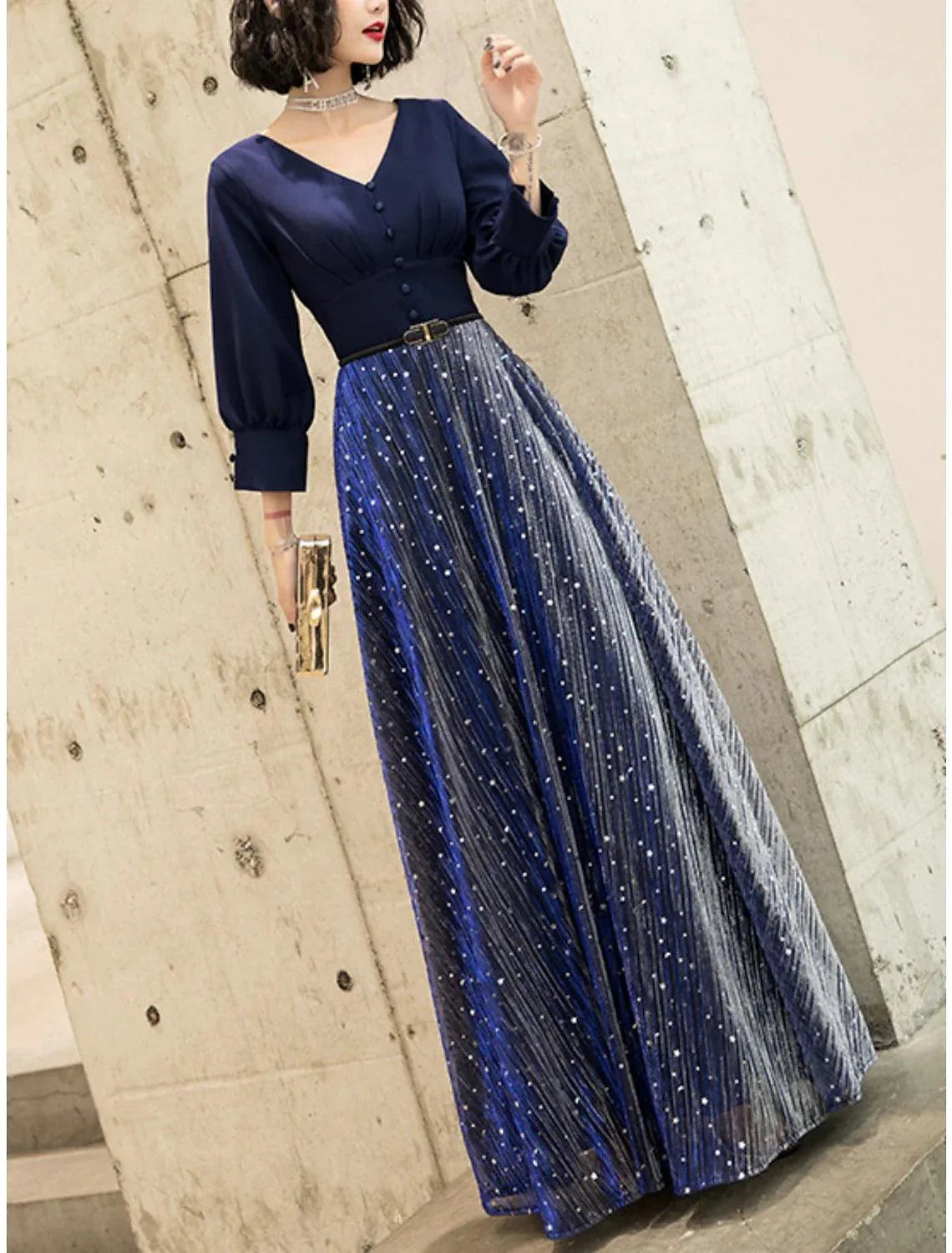 Vestido tubinho/coluna para mãe da noiva, festa de casamento, brilho e cintilante, pequeno, decote em V, comprimento até ao tornozelo, comprimento chá, cetim, lantejoulas, manga 3/4, meia manga com faixa/fita franzida