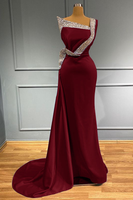 Langes, ärmelloses Meerjungfrau-Ballkleid mit einer Schulter und Rüschen und Perlen