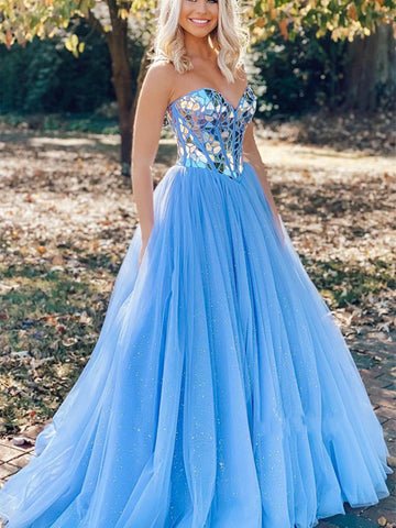 Langes, trägerloses A-Linien-Ballkleid aus Tüll mit Pailletten in Blau