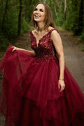 Robe de bal longue en tulle à ligne A, col en V, applications de dentelle et dos nu