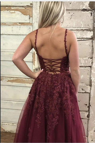 Long A-Line V-neck Spaghetti Straps Backless Appliques Lace Tulle Prom Dress