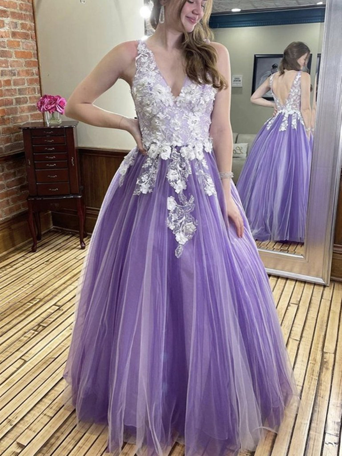 Long A-line V-neck Tulle Lace Floral 3D Flower Formal Prom Dresses