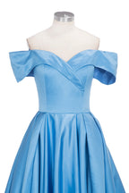 Langes Ballkleid, schulterfrei, Satin, blau, Ballkleider mit Schlitz
