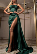 Robe de soirée longue sirène vert foncé avec fente