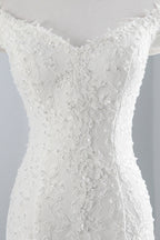 Langes Meerjungfrau-Spitzen-Trägerloses Schnürkleid Brautkleid