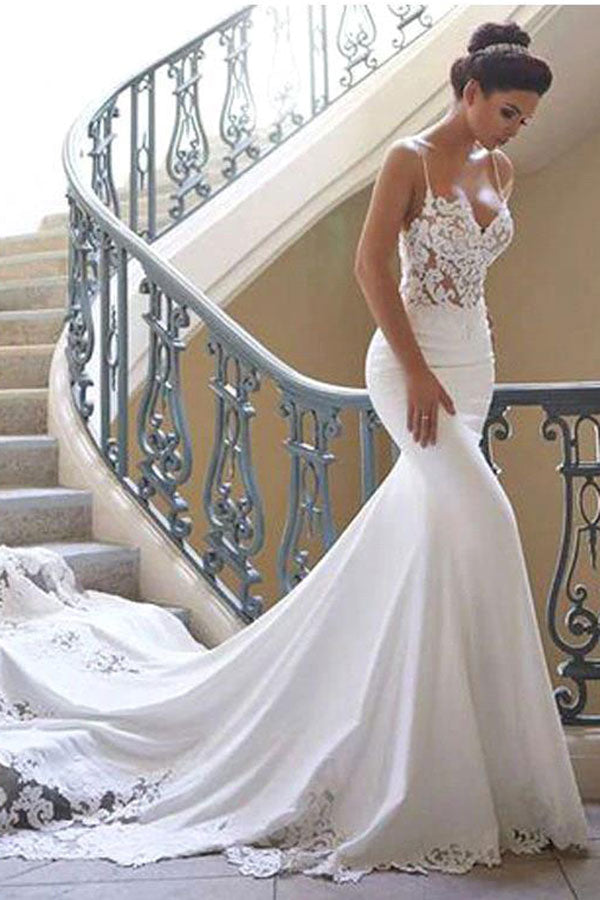 Langes Meerjungfrau-Spaghettiträger-Spitzenkleid ohne Rückenausschnitt für die Hochzeit