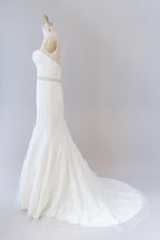 Langes Meerjungfrau-Trägerloses Tüll-Spitzen-Brautkleid
