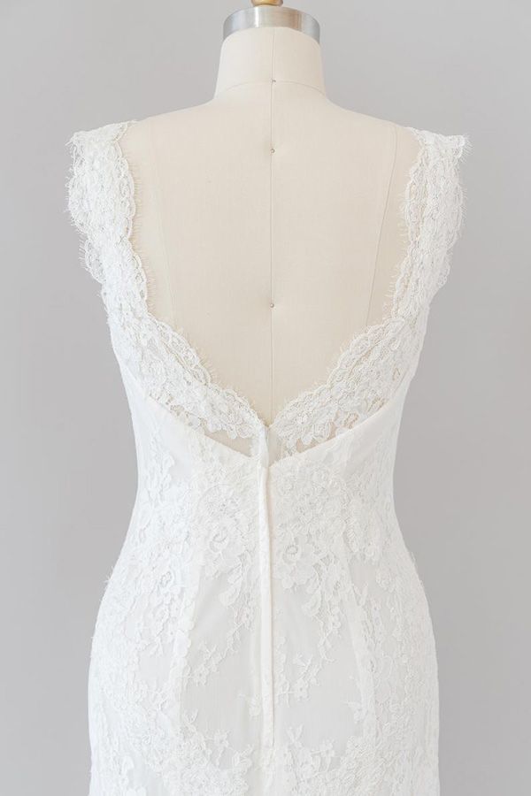 Langes Meerjungfrau-Sweetheart-Spitzenkleid ohne Rückenausschnitt für die Hochzeit