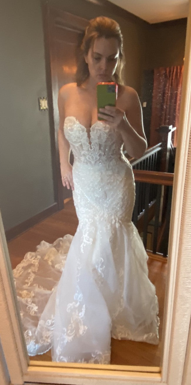 Langes Meerjungfrau-Sweetheart-Tüll-Kirchentrain-Hochzeitskleid