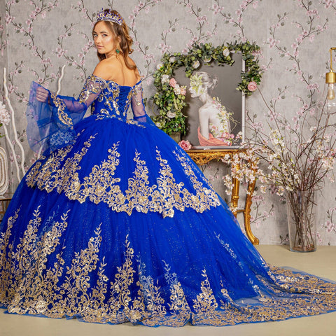 Langärmliges schulterfreies Ballkleid von Elizabeth K GL3184