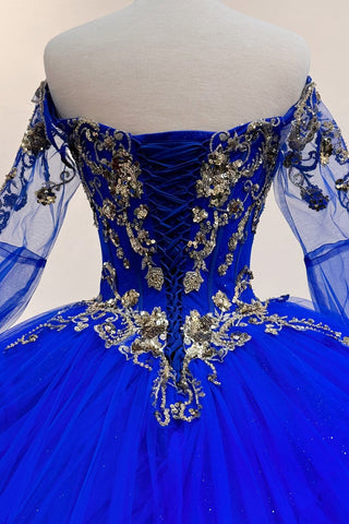 Langärmliges schulterfreies Ballkleid von Elizabeth K GL3184