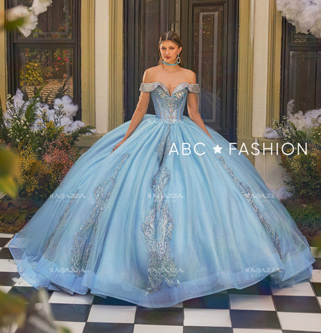 Langärmliges schulterfreies Quinceanera-Kleid von Ragazza EV52-652