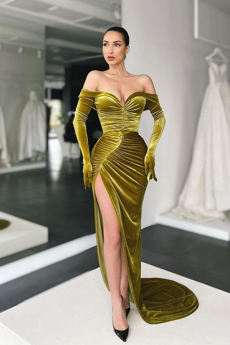 Long Sleeves Mermaid Off the Shoulder Velvet Formal Prom Dress with Split