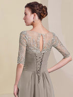 Vestido de mãe da noiva em duas peças, corte A, formal, para convidada de casamento, elegante, decote em V alto e baixo, assimétrico, comprimento chá, chiffon, renda, manga curta, envoltório, incluído com aplicações franzidas