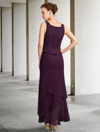 Vestido de mãe da noiva em duas peças, corte A, plus size, elegante, decote quadrado, comprimento até ao tornozelo, chiffon, sem mangas, casaco incluído, com pérolas e missangas